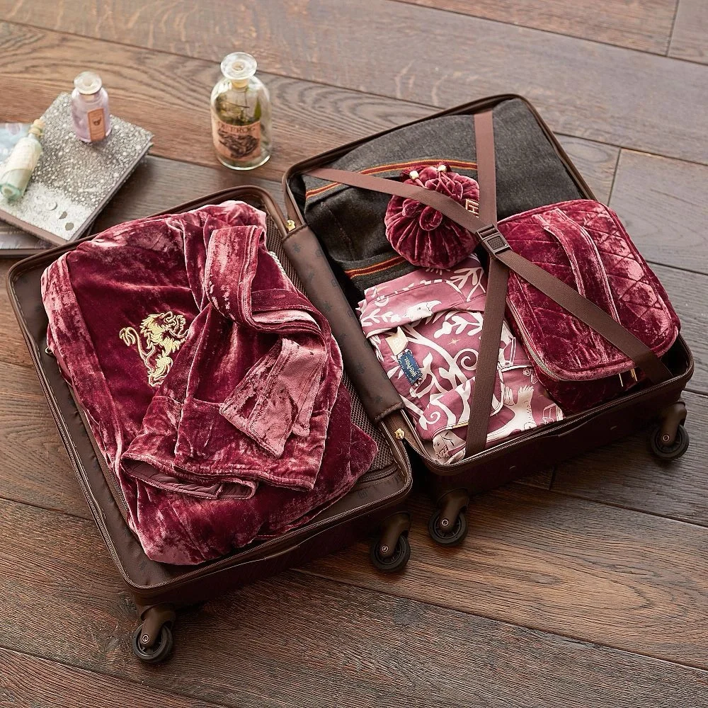Harry Potter™‎ Gryffindor™ Velvet Train Case